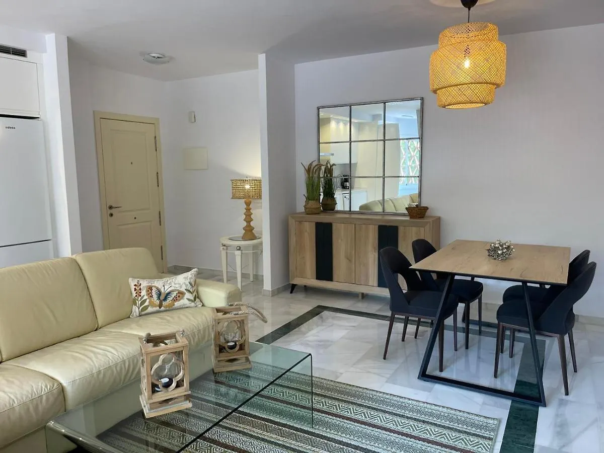 Marbella Playa Residencial Con Piscina Apartment 0*,