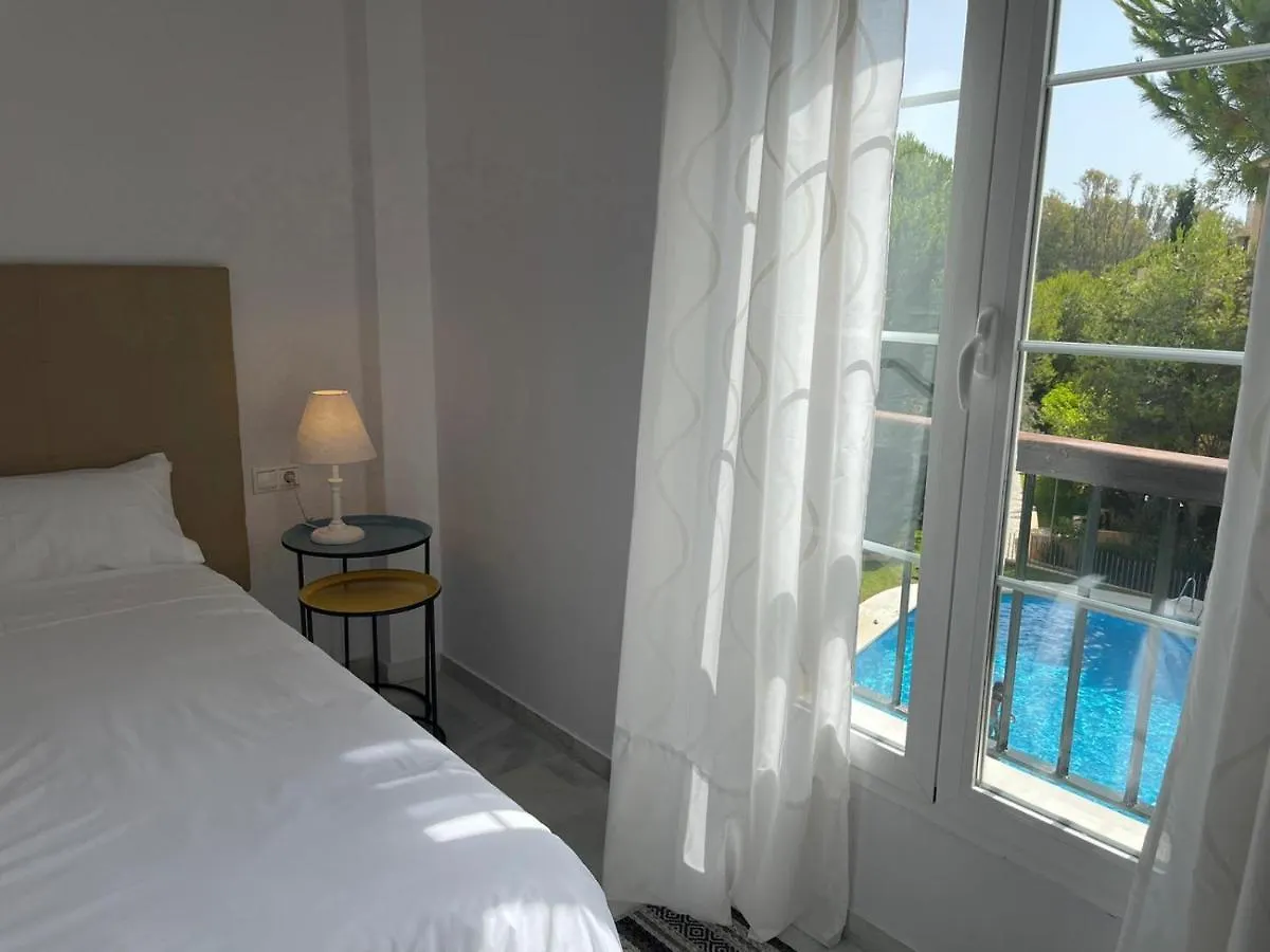 Marbella Playa Residencial Con Piscina Apartment