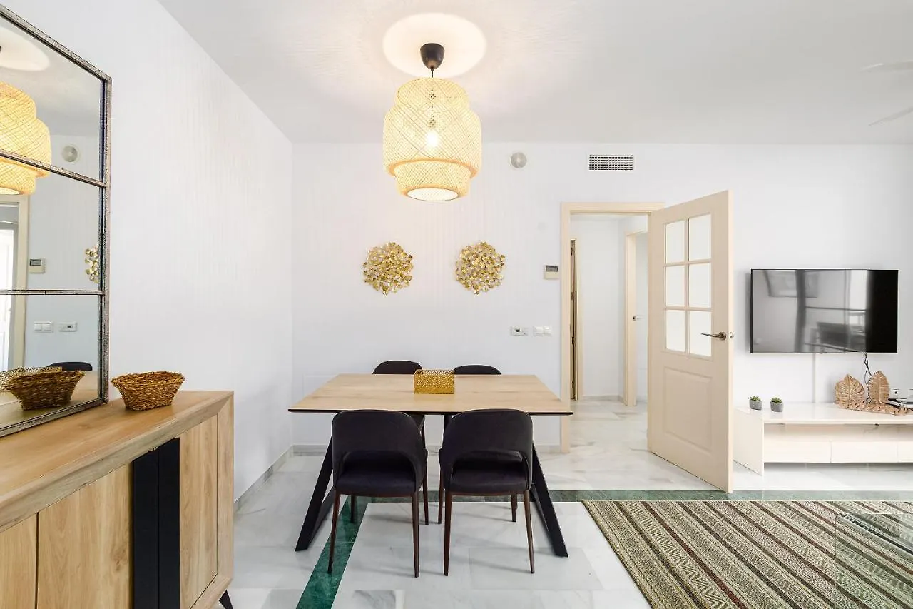Marbella Playa Residencial Con Piscina Apartment